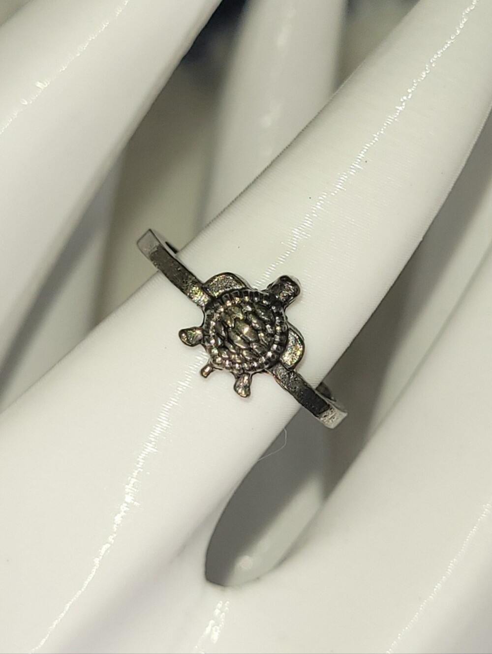$1 | 6 | Textured Turtle Charm Ring